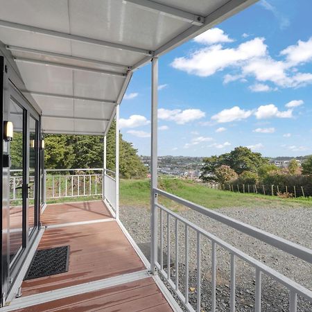 2 Bedrooms Cabin 5 Min To Pukekohe Town Centre エクステリア 写真