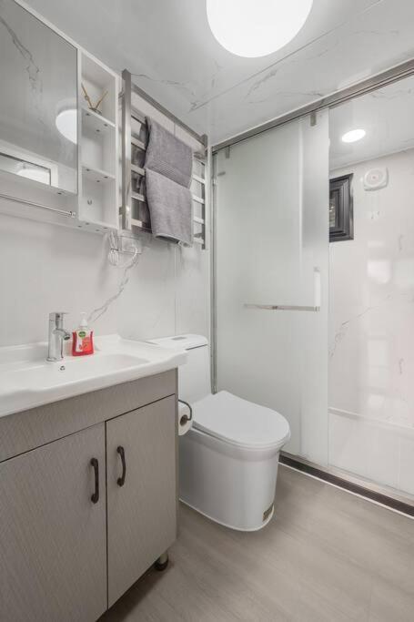 2 Bedrooms Cabin 5 Min To Pukekohe Town Centre エクステリア 写真